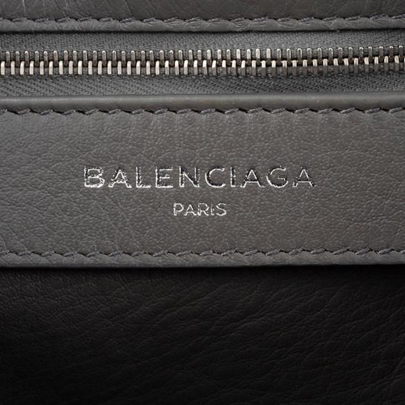 BALENCIAGA Gray Leather Bag - Picture 8 of 13